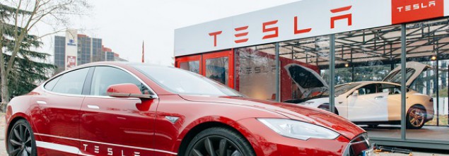 Elon Musk zapłacił 11 milionów dolarów za Tesla.com